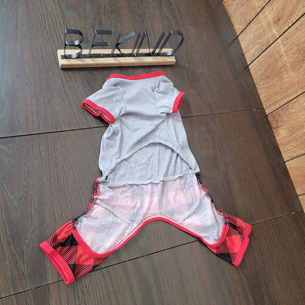 Santa Paws dog pajamas size Medium - Picture 3 of 7